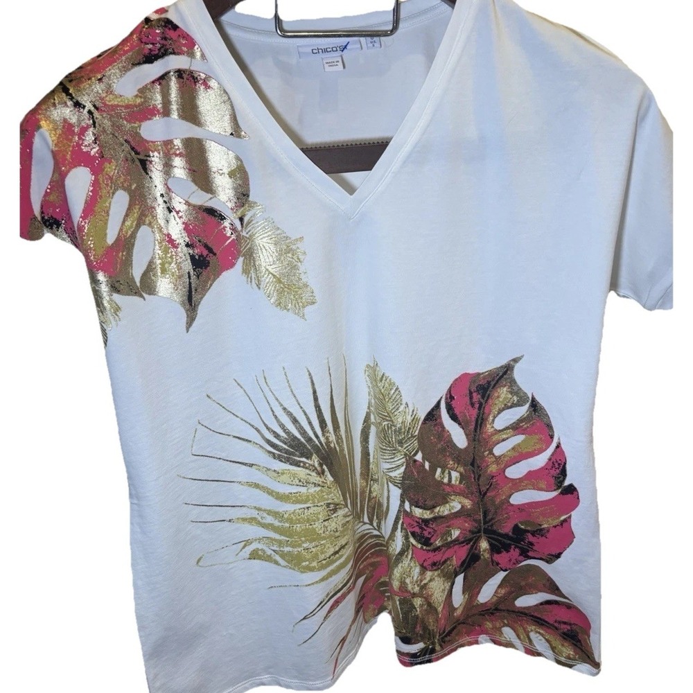 Chicos Small Gold Foil Short Sleeve Top Chicos 0 Pink Palms Metallic Gold - Picture 4 of 11